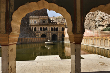 Similar image 1567239