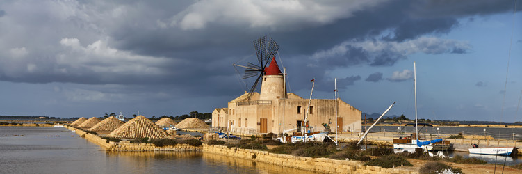 Similar image 1567838