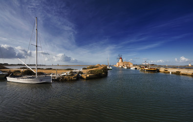 Similar image 1567929