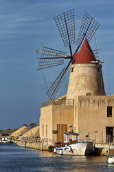 Similar image 1567939