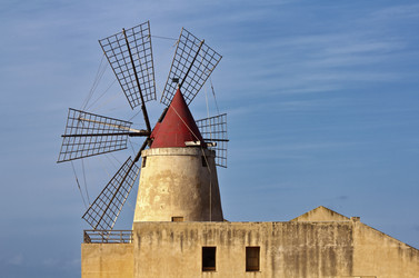 Similar image 1567975