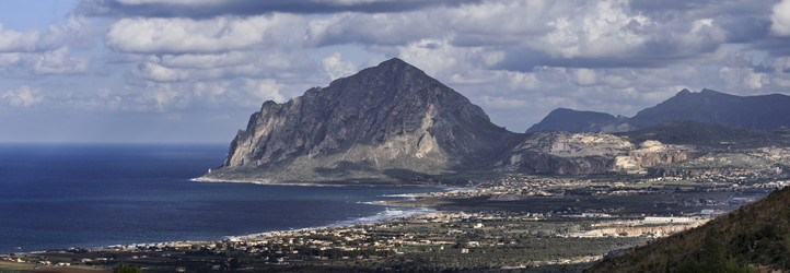 Similar image 1567998