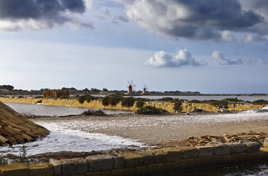 Similar image 1568021