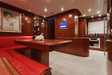 Similar image 1569145