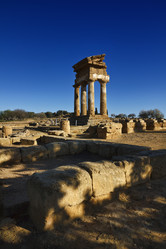 Similar image 1569946