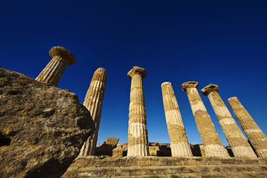 Similar image 1570048