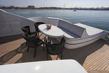 Similar image 1570094