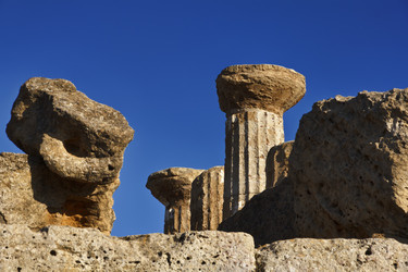 Similar image 1570114