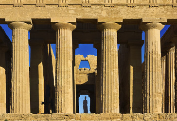 Similar image 1570144