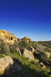 Similar image 1570196