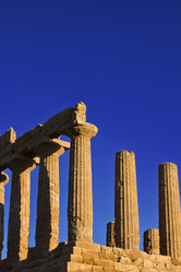 Similar image 1570357