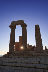 Similar image 1570433