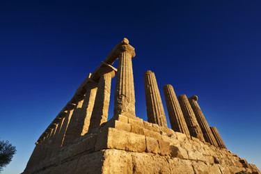 Similar image 1570447