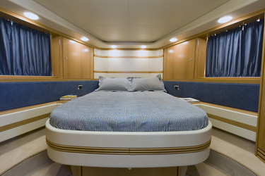 Similar image 1570534