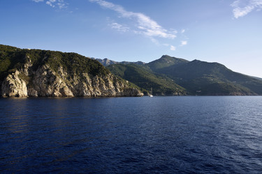 Similar image 1571136