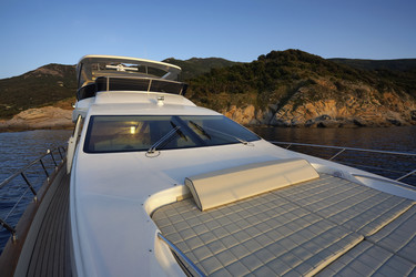 Similar image 1571295