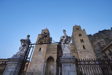 Similar image 1571985