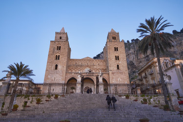 Similar image 1572035