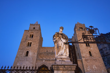 Similar image 1572060