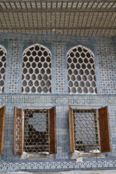 Similar image 1572446