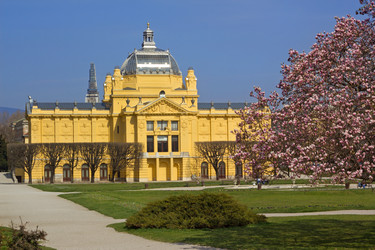 Similar image 1573736