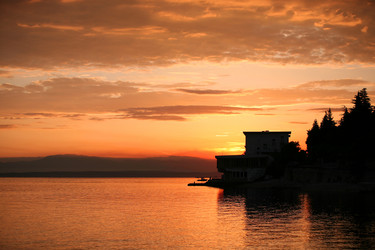 Similar image 1580018