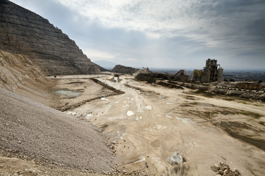 Similar image 1584390