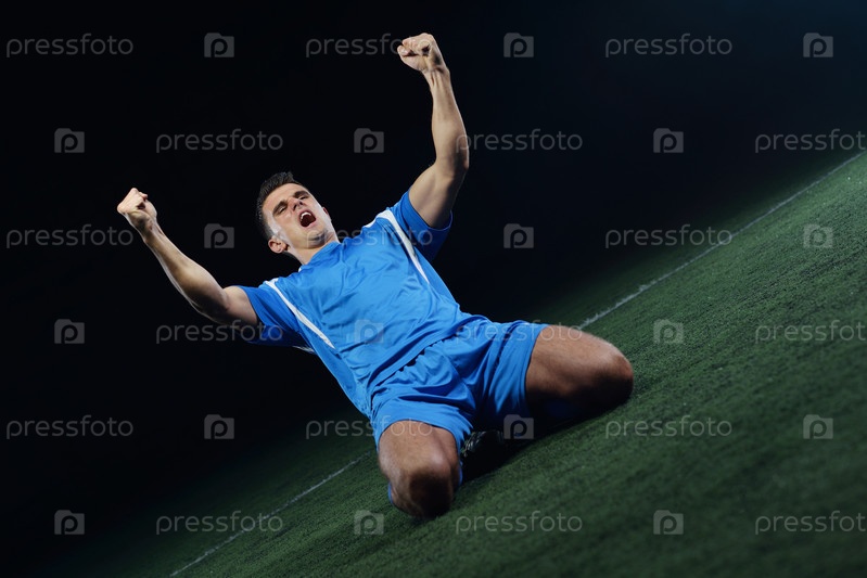 Фотография на тему Футболист | PressFoto