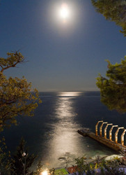 Similar image 1593073