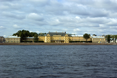 Similar image 1595438