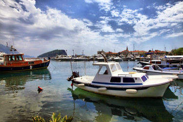 Similar image 1595784