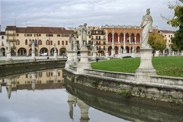 Similar image 1602136