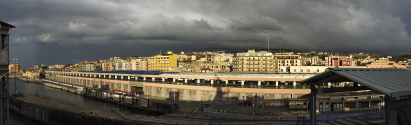 Similar image 1661131