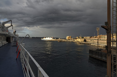 Similar image 1661158