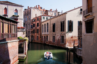 Similar image 1678607