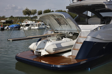 Similar image 1692269