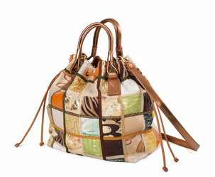 Similar image 1703342