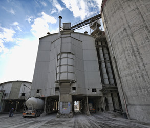 Similar image 1711384