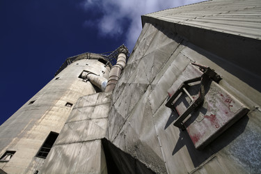 Similar image 1711424