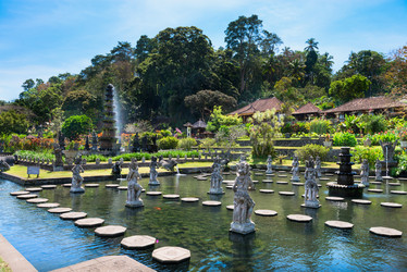 Similar image 1713372