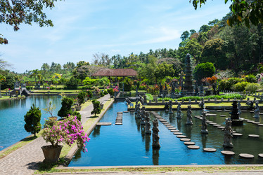 Similar image 1713377