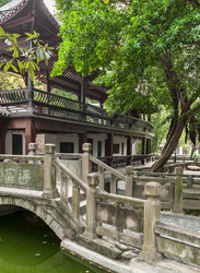 Similar image 1714399