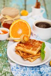 Similar image 1716075