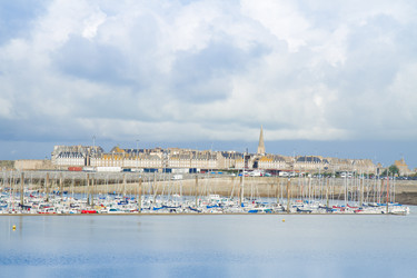 Similar image 1717353