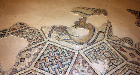 Similar image 1736226