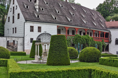 Similar image 1738092