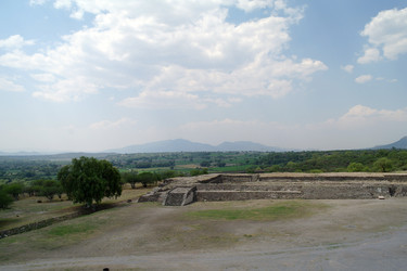 Similar image 1755045