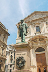 Similar image 1756411