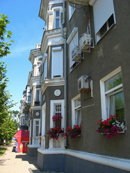 Similar image 1761437