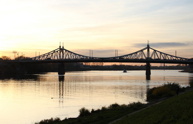 Similar image 2052165